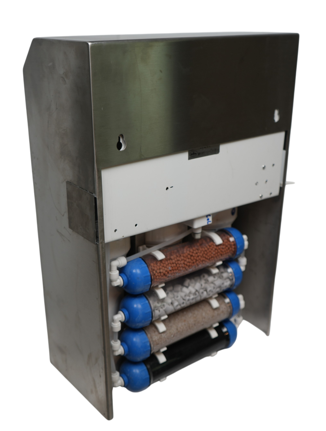 wasserpapst-rückansicht mit filterstufen